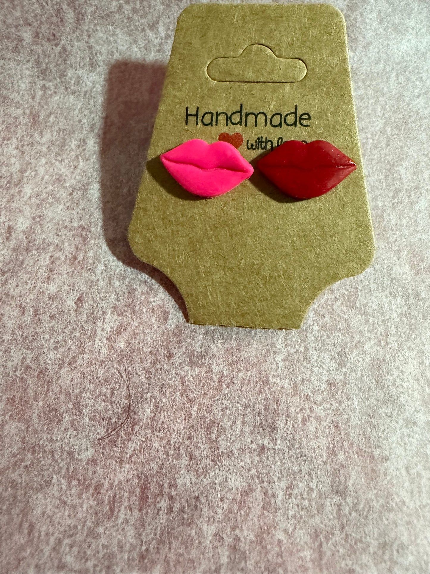 💋 Kiss Studs – Handmade Valentine Lip Earrings