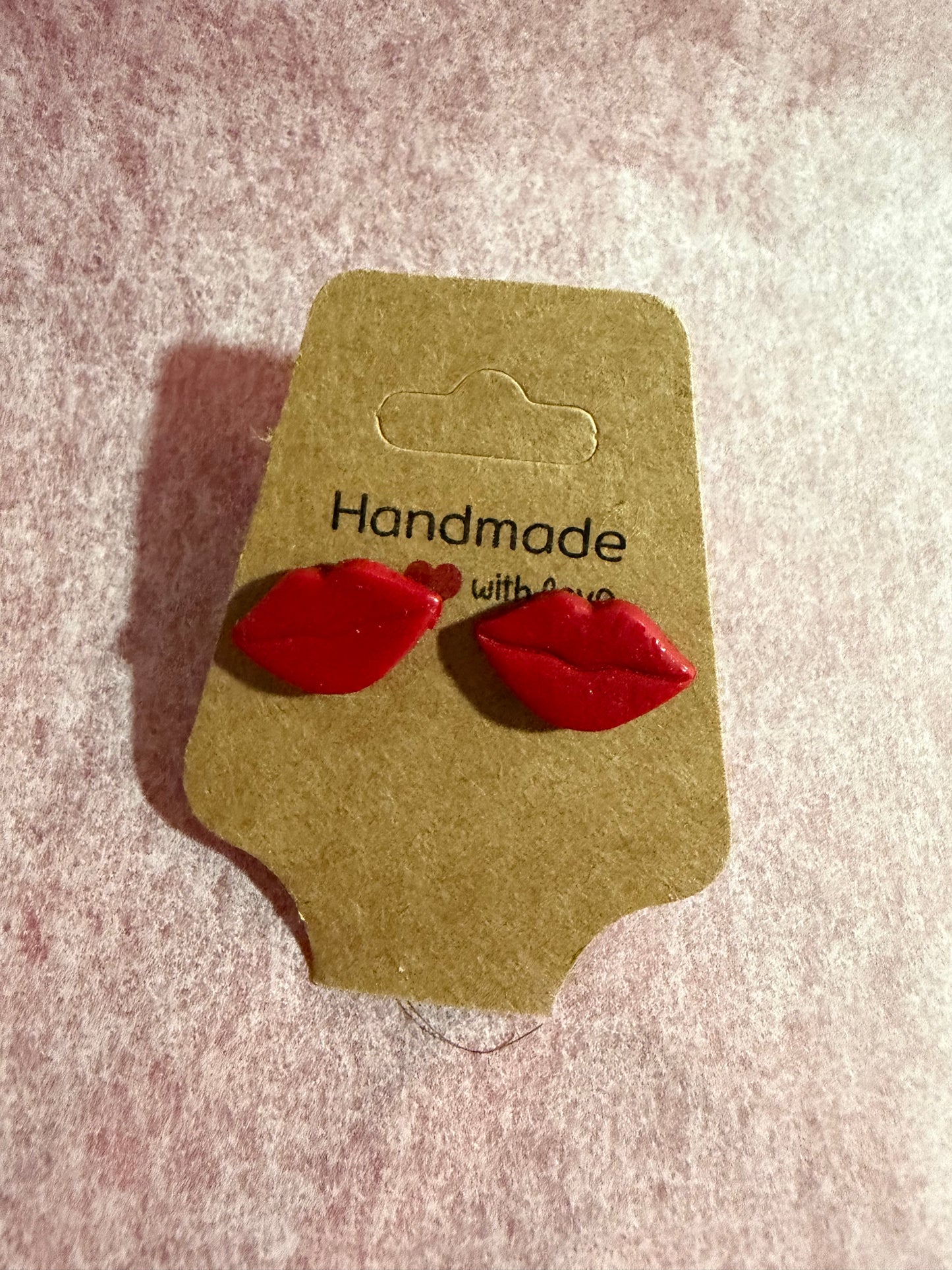 💋 Kiss Studs – Handmade Valentine Lip Earrings